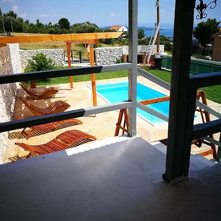 House With Pool Gabi Guest house